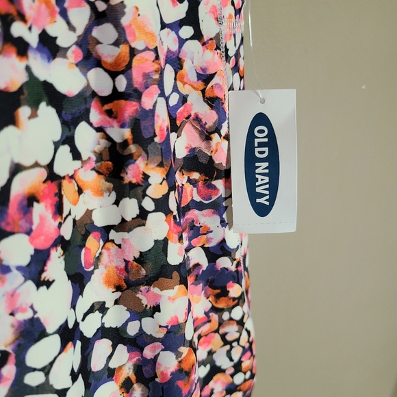 Brand New Old Navy Crop High Rise Leggings - Picture 6 of 7
